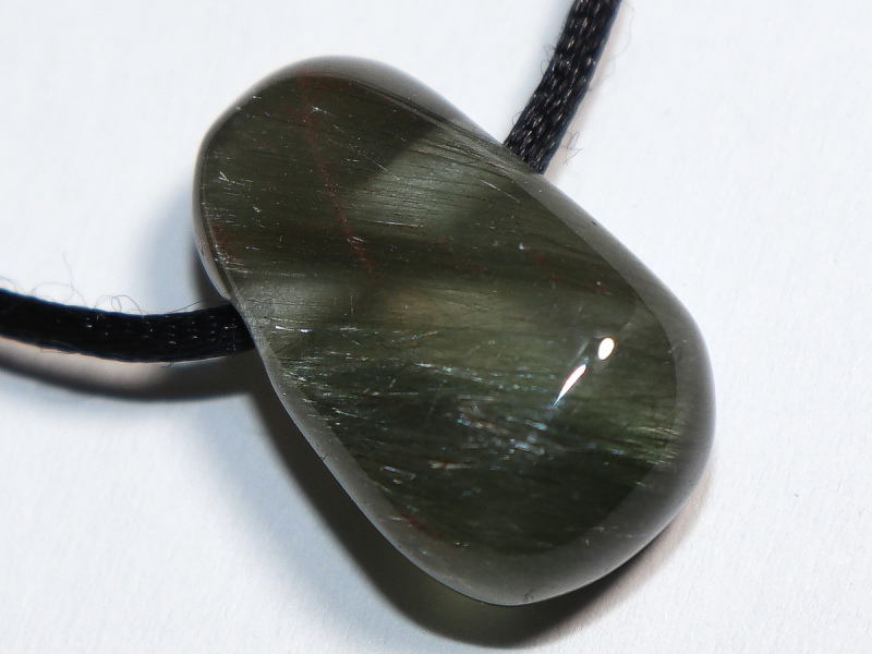 Aktinolithquarz mit Band oder Silber 925