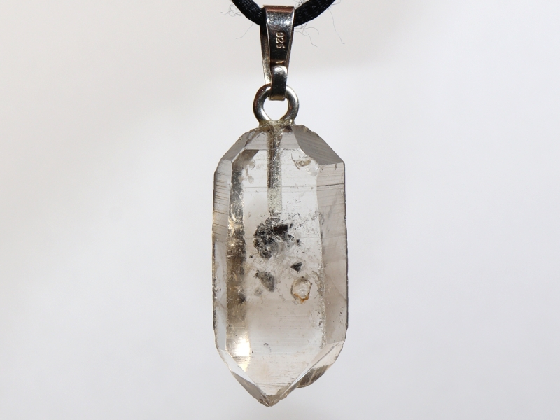 rock crystal with bitumen with cord or silver 925