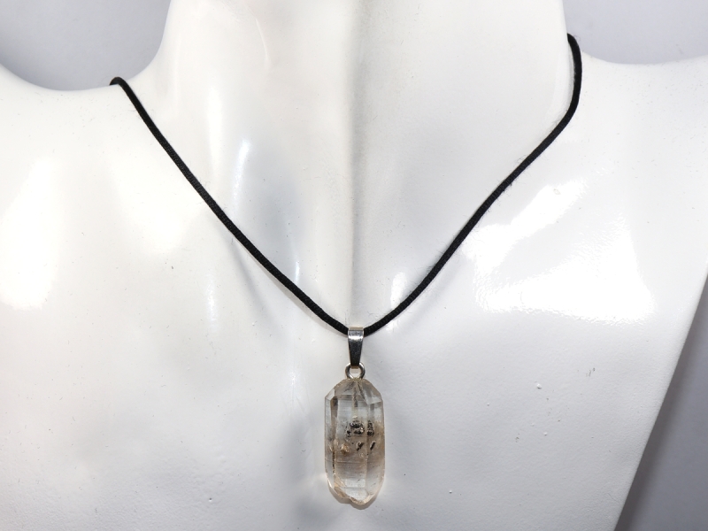 rock crystal with bitumen with cord or silver 925