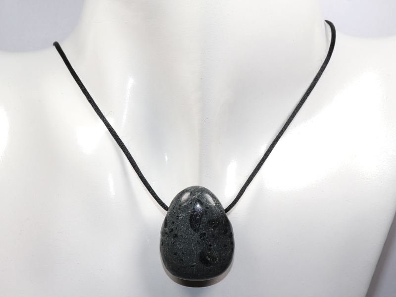 Kimberlit mit Band oder Silber 925