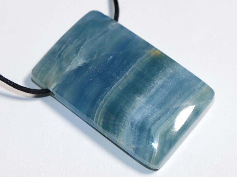 blauer Aragonit mit Nylonband