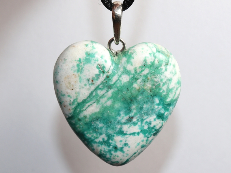 malachite in dolomite with cord or silver 925