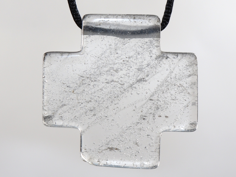 rock crystal with cord or silver 925