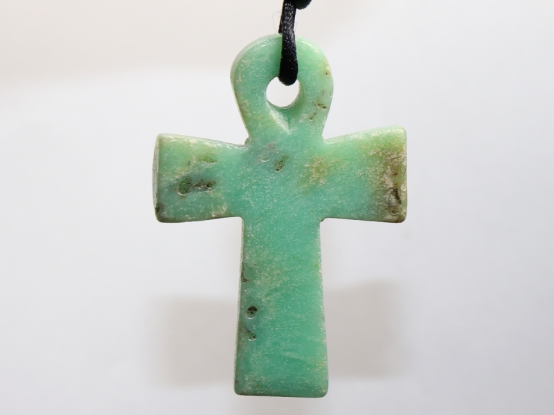 chrysoprase with cord