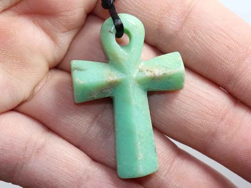 chrysoprase with cord