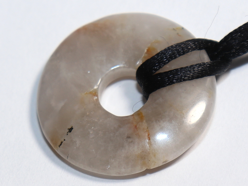 quartz with cord
