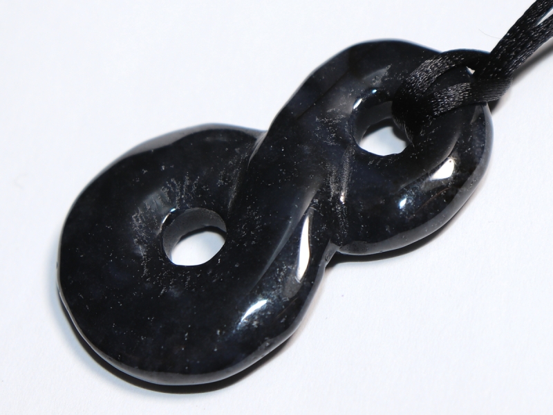 onyx with cord