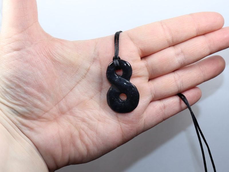 onyx with cord