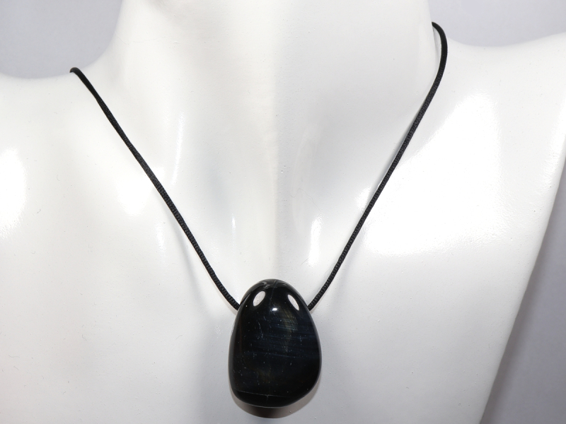 hawks eye with cord or silver 925