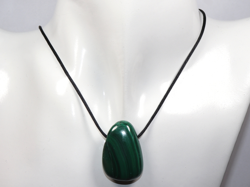 malachite with cord or silver 925