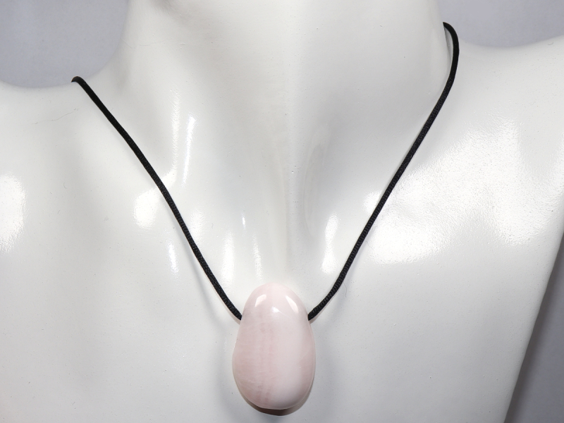 mangano calcite with cord or silver 925
