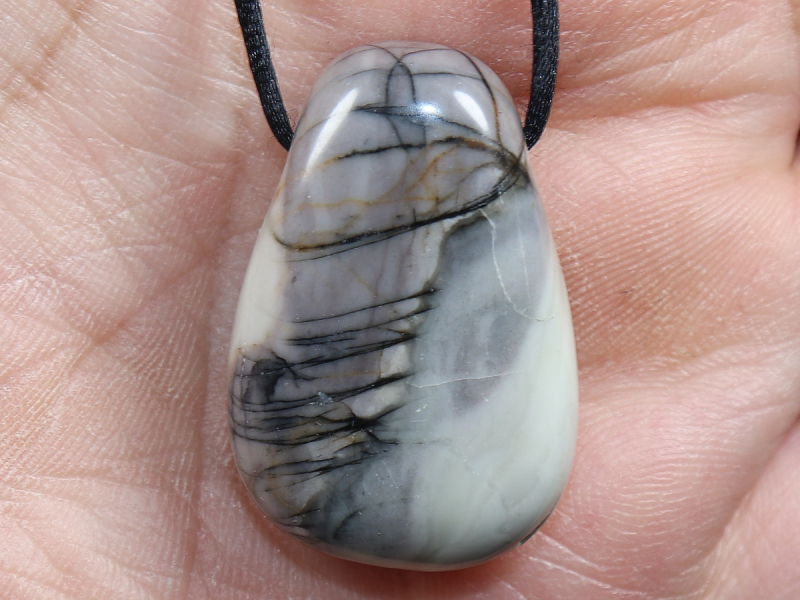 Picasso marble with cord or silver 925