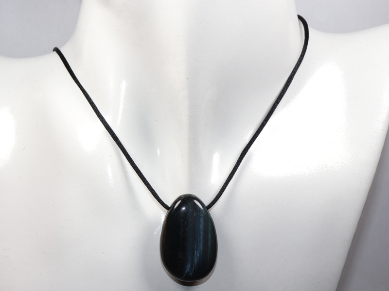 hawks eye with cord or silver 925