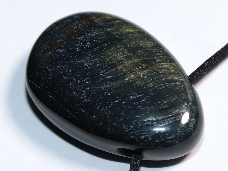 hawks eye with cord or silver 925
