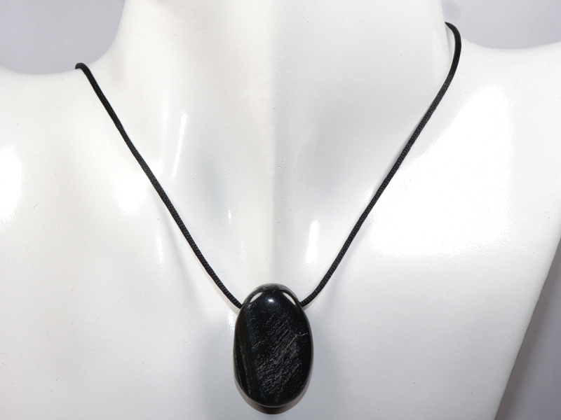 hawks eye with cord or silver 925