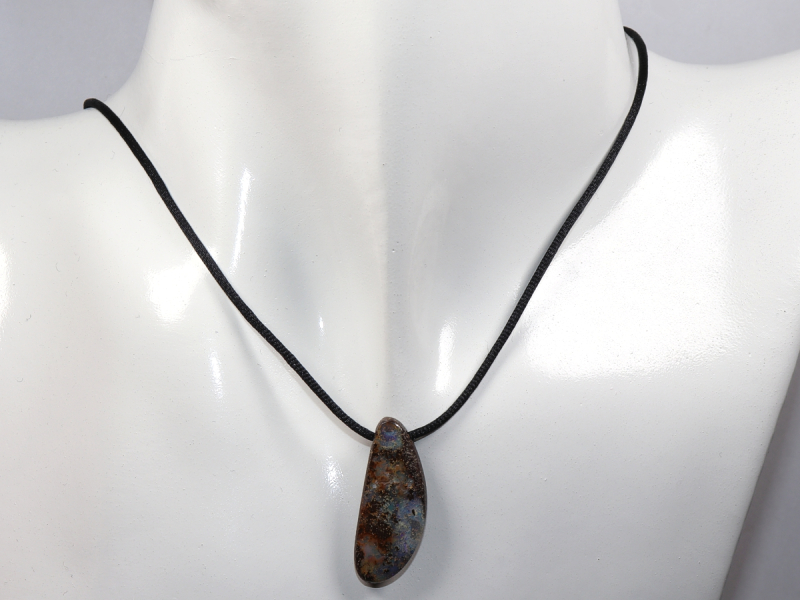 Boulder opal with cord