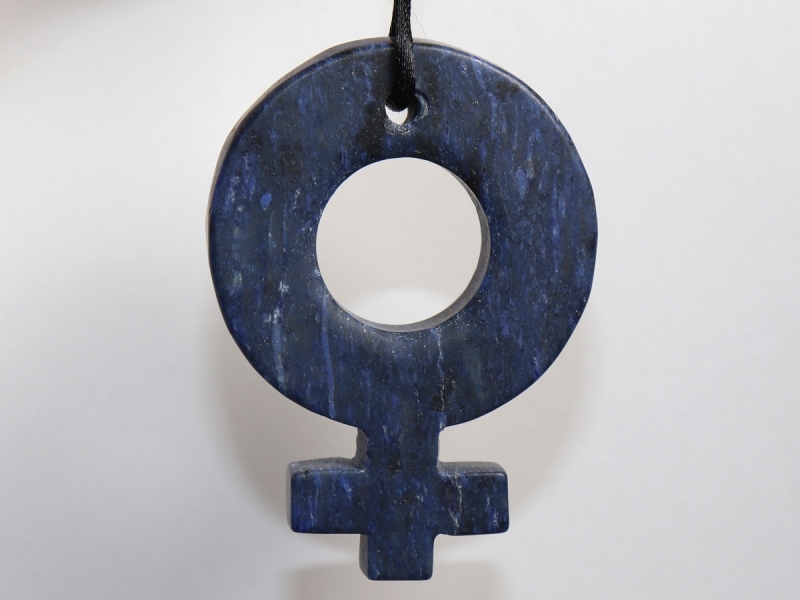 dumortierite with cord