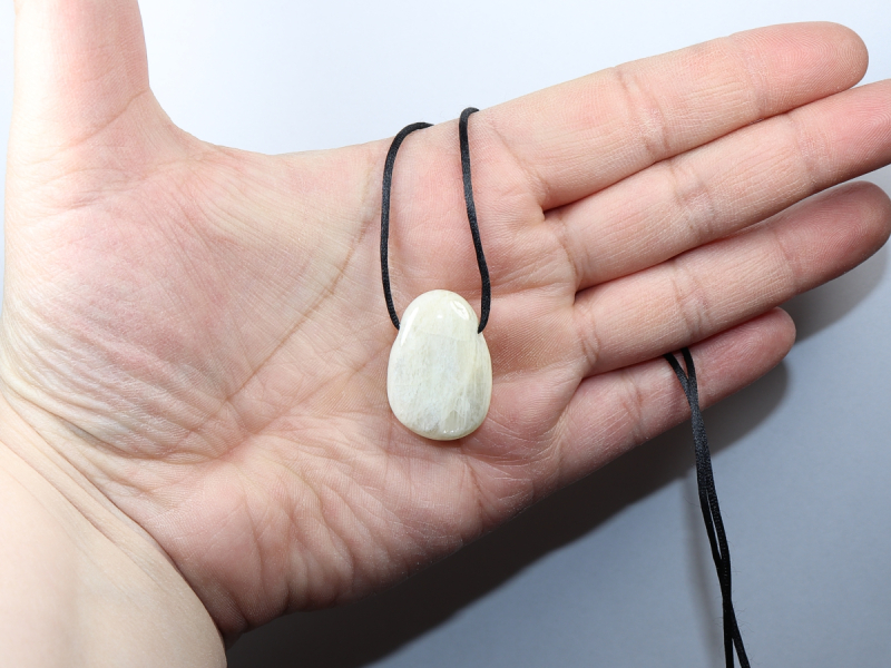moonstone with cord or silver 925