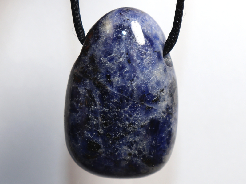 Sodalith mit Band oder Silber 925