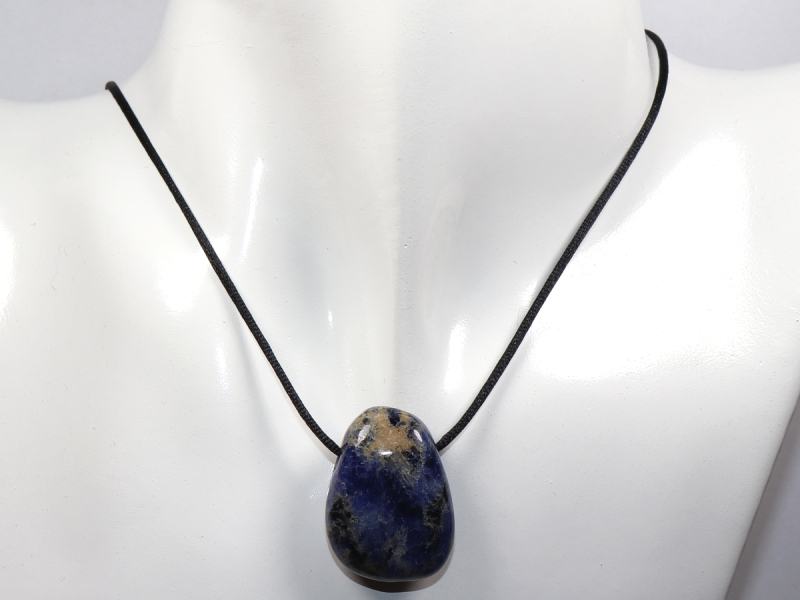 Sodalith mit Band oder Silber 925