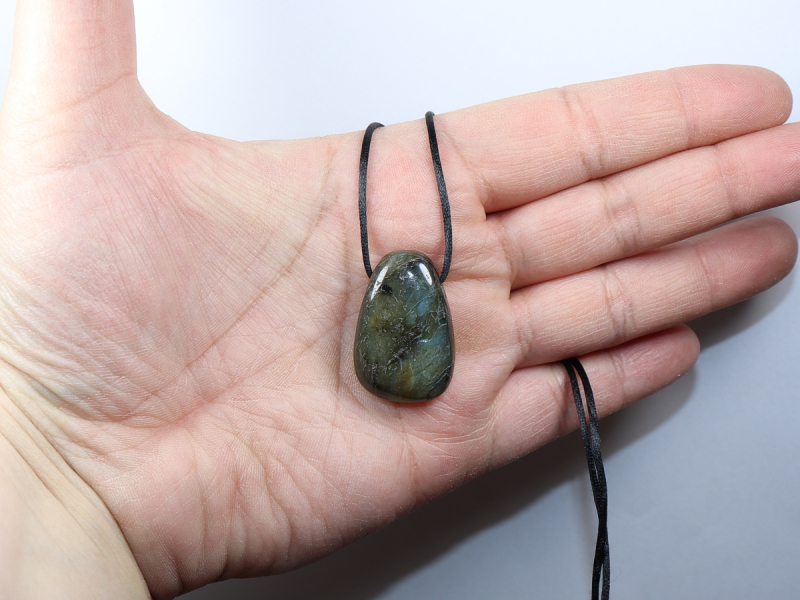 labradorite with cord or silver 925