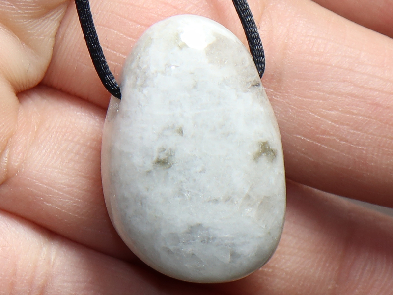 white labradorite with cord or silver 925