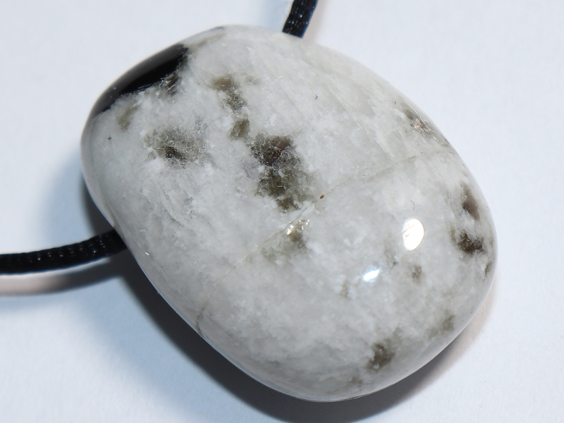 white labradorite with cord or silver 925