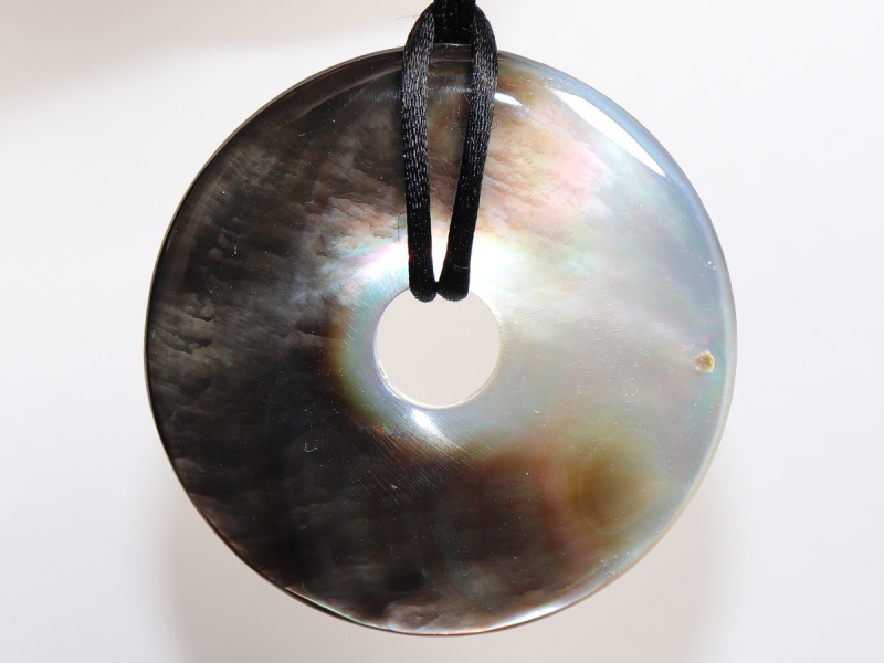 abalone shell with cord