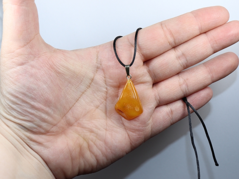amber with cord or silver 925