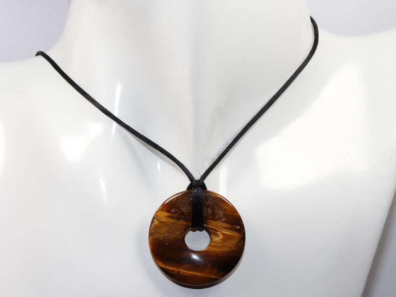 tiger's eye with cord