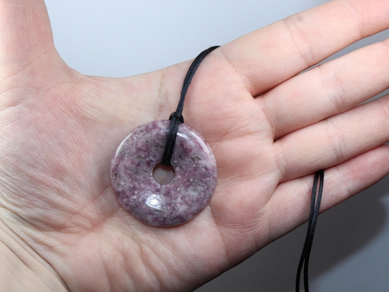lepidolite with cord