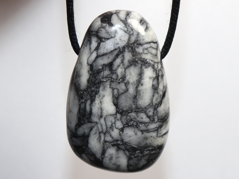 pinolite with cord or silver 925