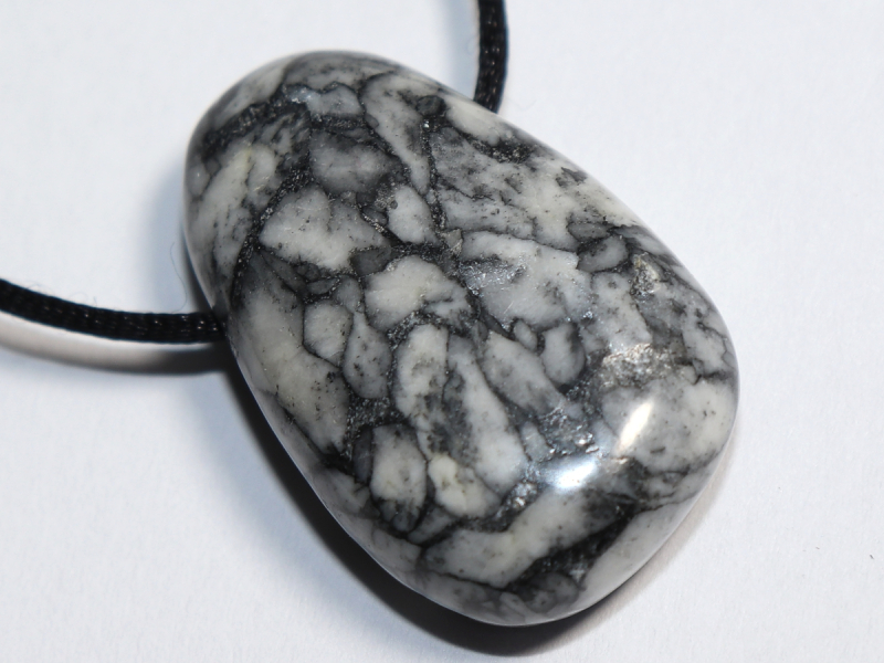 pinolite with cord or silver 925