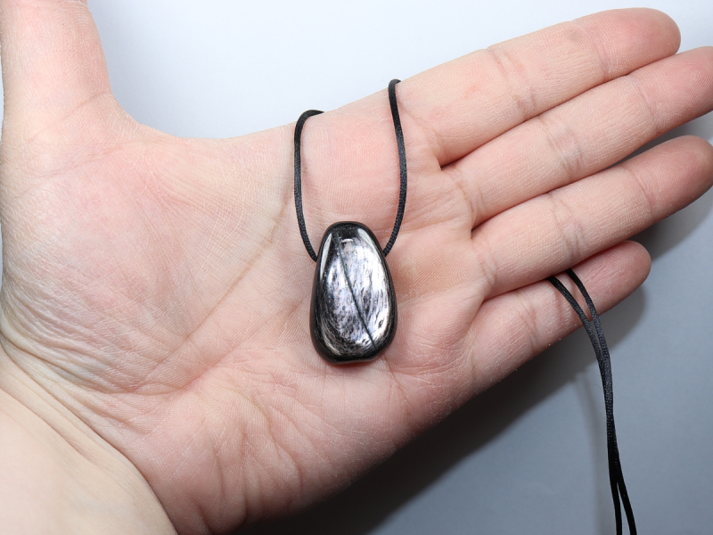 hypersthene with cord or silver 925
