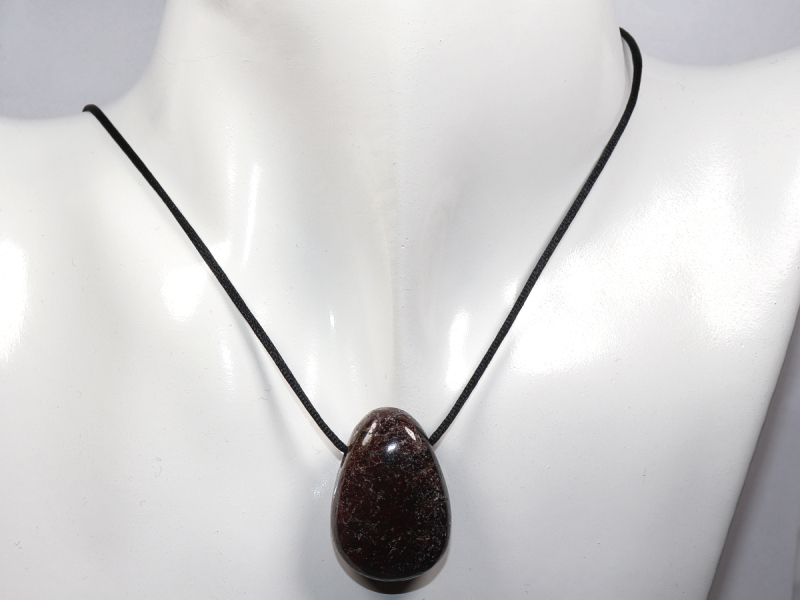 garnet with cord or silver 925