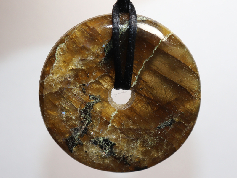 labradorite with cord