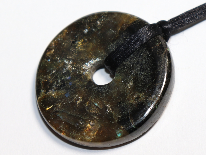 labradorite with cord