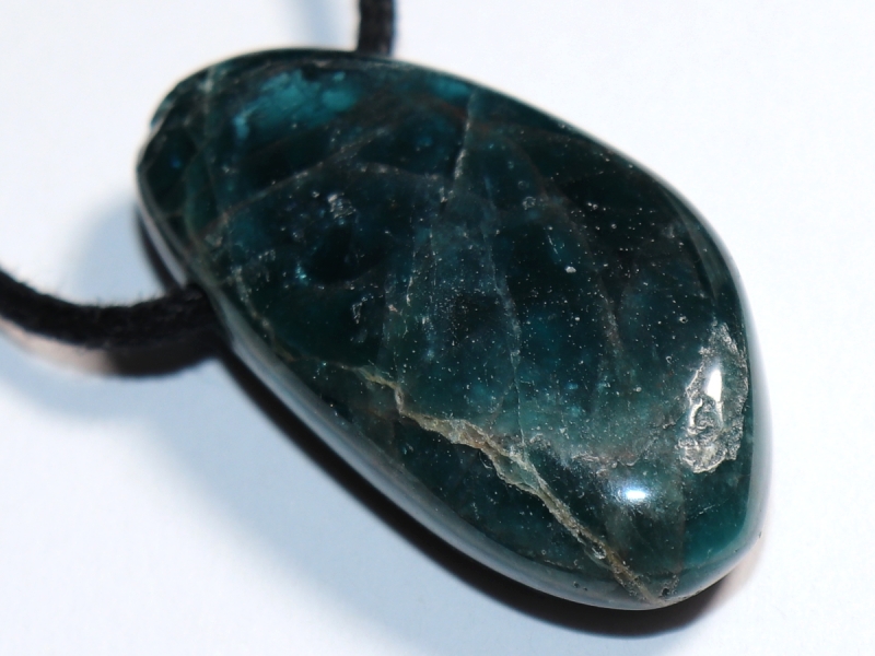 apatite with cord or silver 925