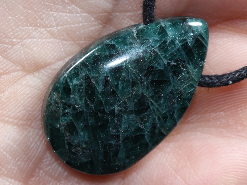 apatite with cord or silver 925