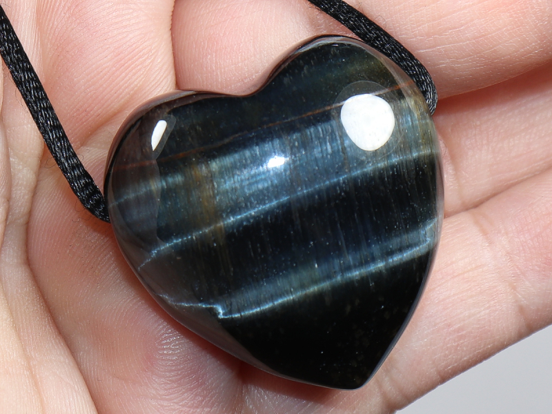 hawks eye with cord or silver 925