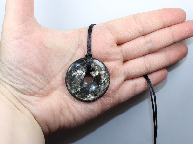 muscovite with cord