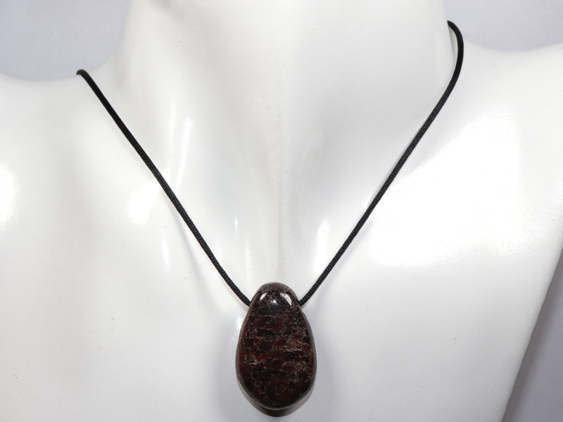 garnet with cord or silver 925