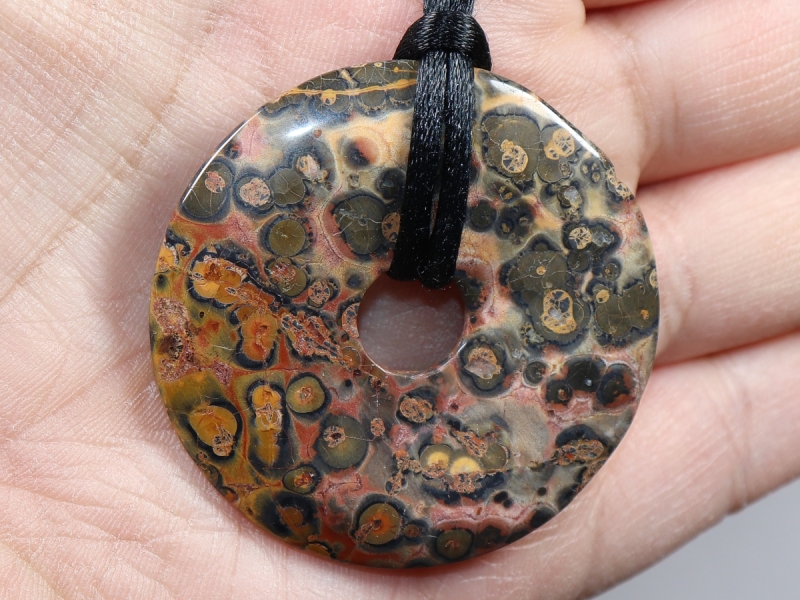 leopard rhyolite with cord