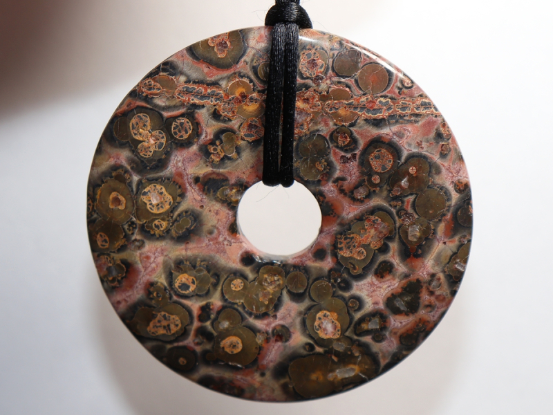 leopard rhyolite with cord