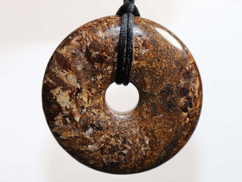 bronzite with cord