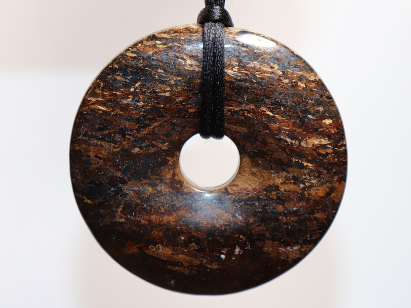 bronzite with cord