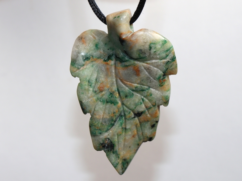 mariposite-dolomite with cord or silver 925