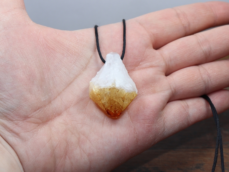 citrine with cord or silver 925
