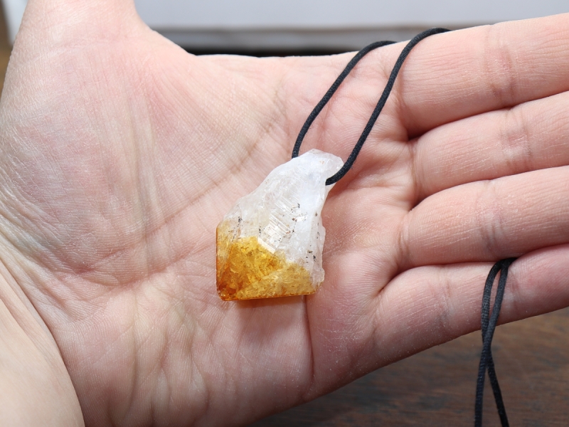 citrine with cord or silver 925