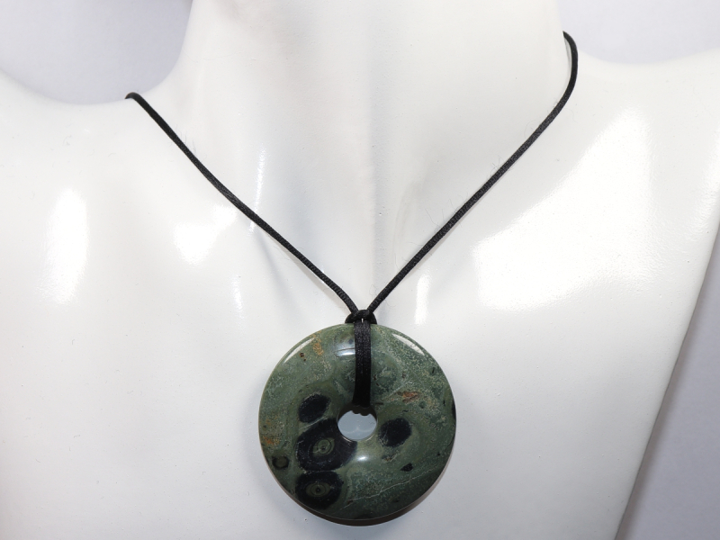 Kambaba-Rhyolith mit Band